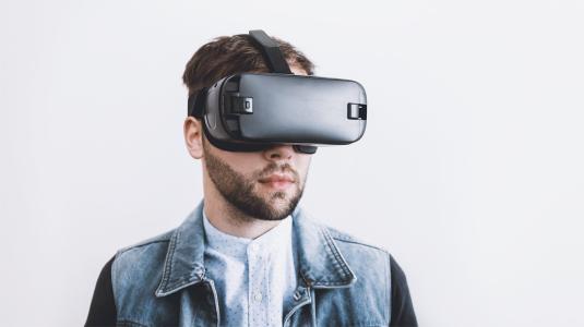 Virtual Reality. Foto: Pixabay